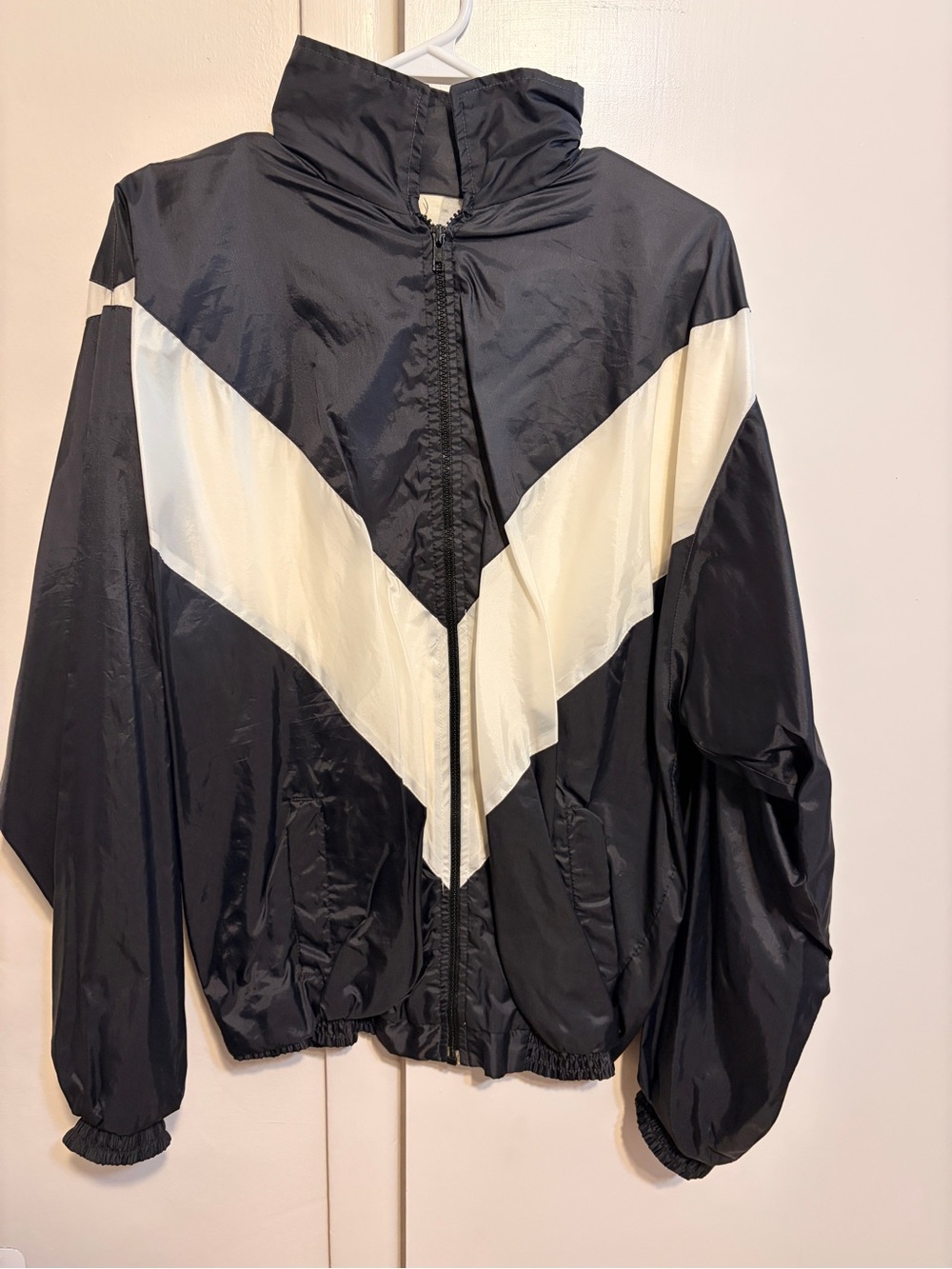 Vintage fit Black & White Windbreaker Jacket